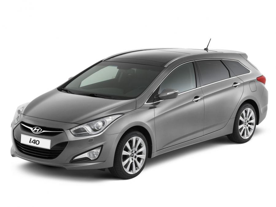  Hyundai i40 Wagon 2011 года  (фото 22 из 30)